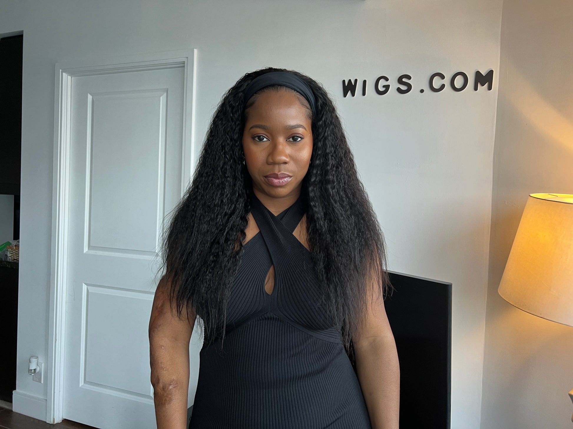 Kinky Straight Headband Band fall Wig, Natural 1B Black colour, with spandex head band, Small, Medium Large Size with Premium Virgin Human Hair 16 inches 18 inches 20 inches with wig combs- Kinky Curly Wig, Human Hair Wigs Mississauga, Ontario.