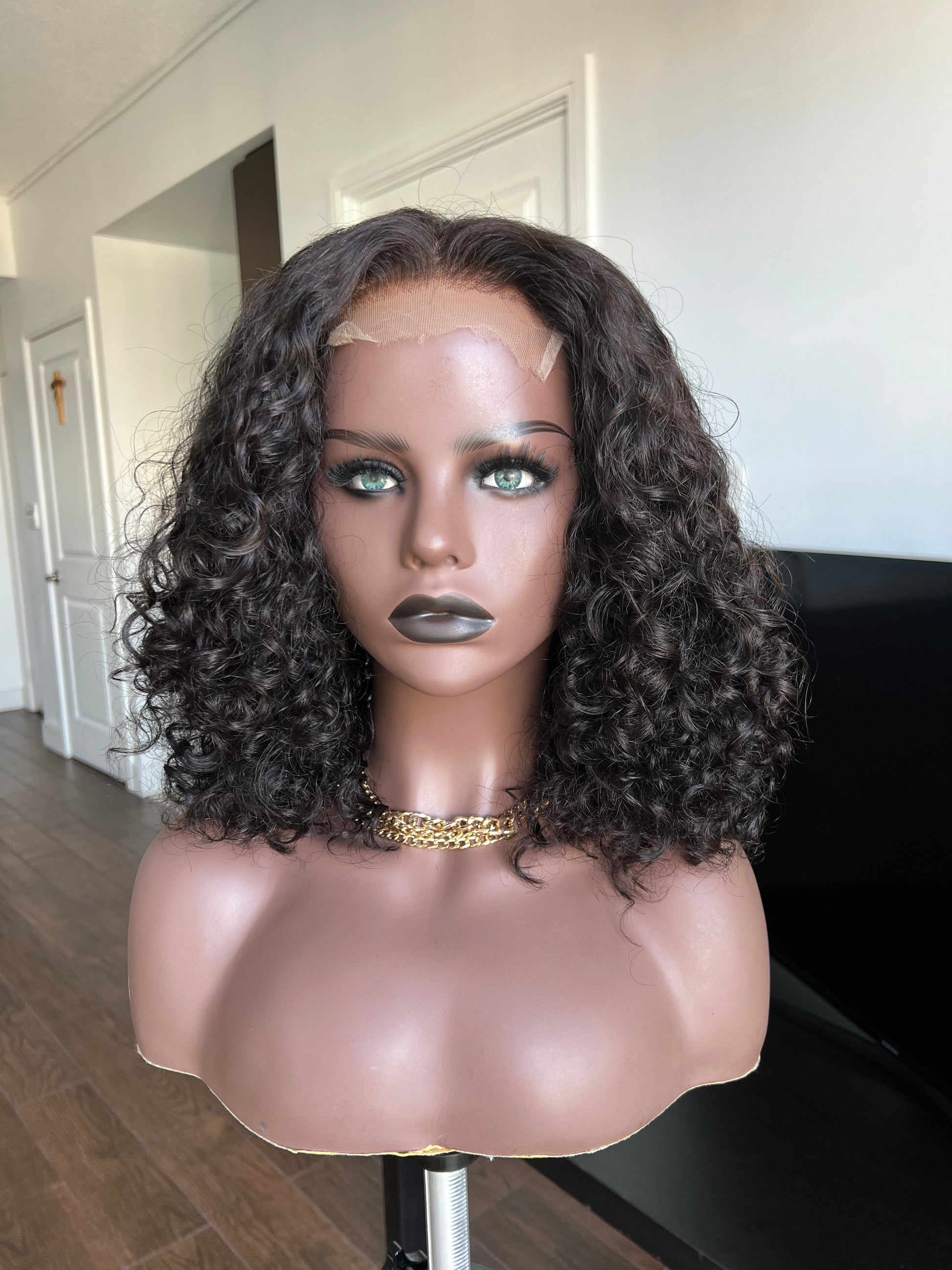 Ugo Wig - Human Hair Wig Curly 16 inches 5x5 Deep Wave Glueless Lace Closure Wig Mississauga Ontario