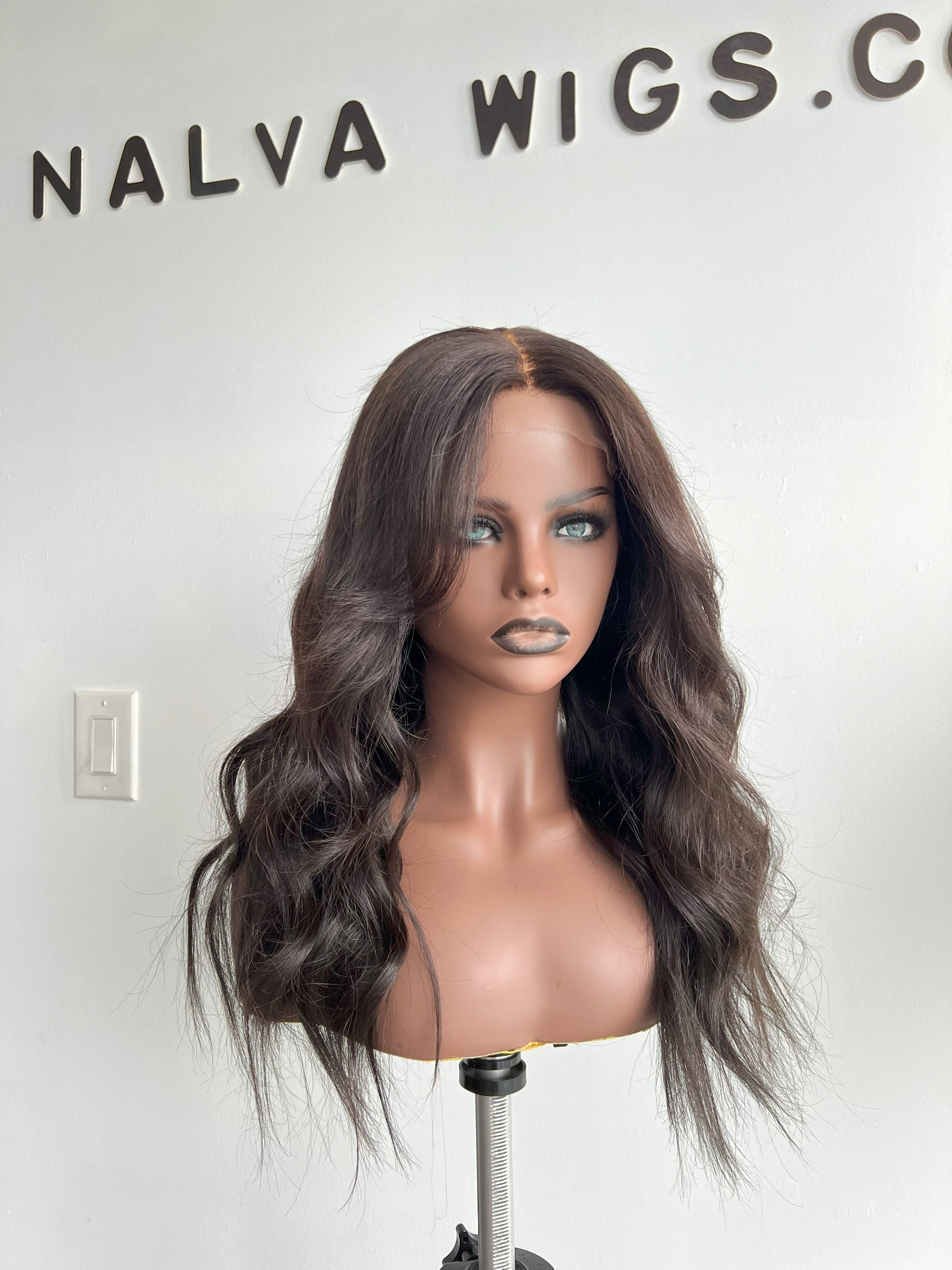 Luxury Lace Front wig crafted with virgin human hair. Light weight and beginner friendly. Details are 20” inches, Natural Dark Brown Hair Lace Closure, 180% Density. Mississauga, Ontario