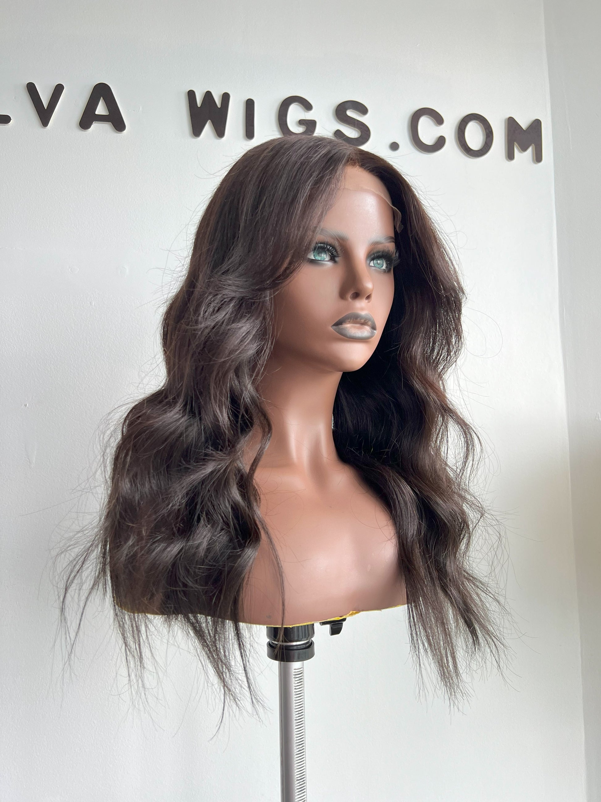 Luxury Lace Front wig crafted with virgin human hair. Light weight and beginner friendly. Details are 20” inches, Natural Dark Brown Hair Lace Closure, 180% Density. Mississauga, Ontario