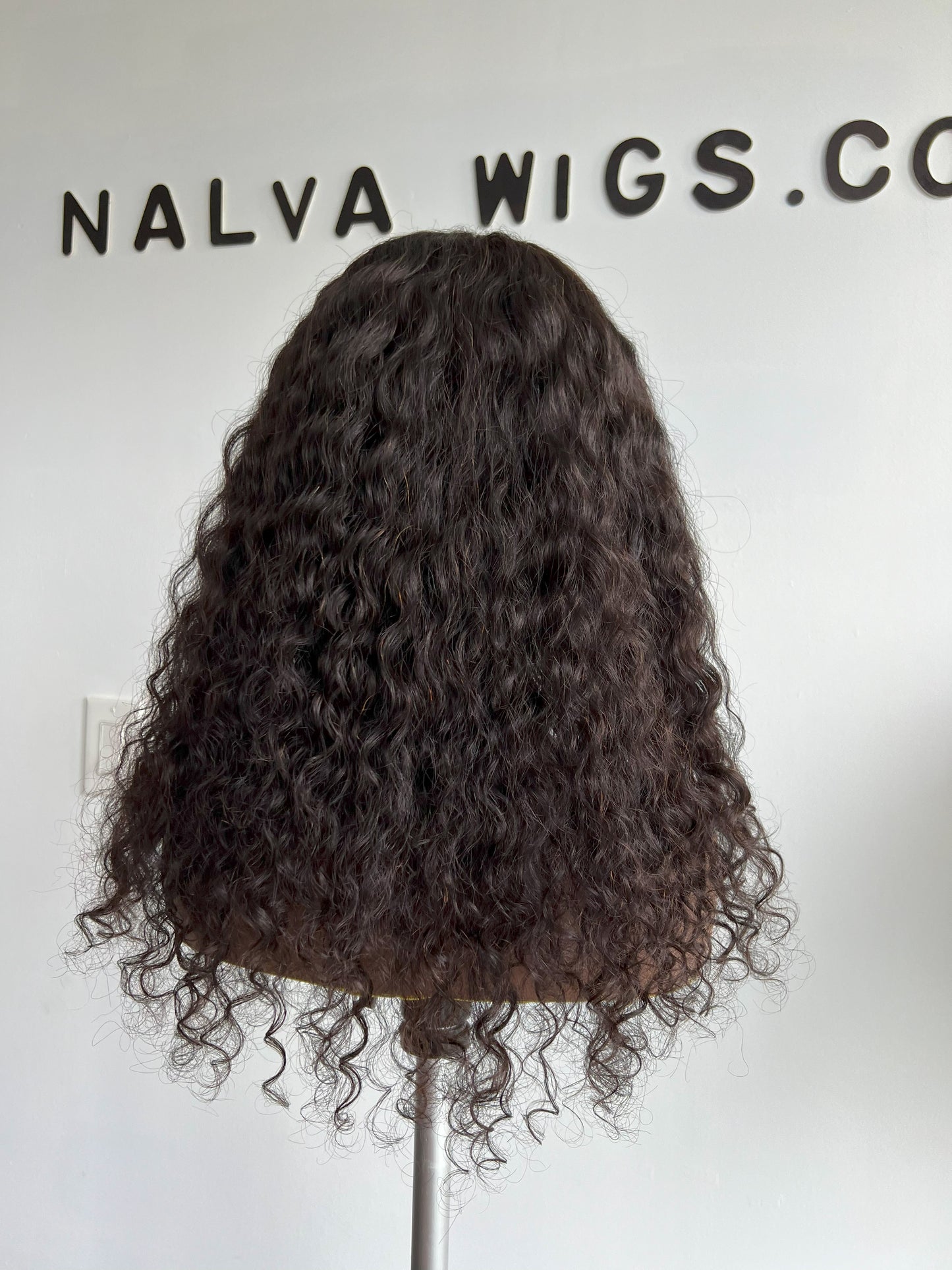 Luxury Curly Lace Front wig crafted with virgin human hair. Light weight and beginner friendly. Details are 18” inches, Natural Dark Brown Hair Lace Closure, 180% Density. Mississauga, Ontario