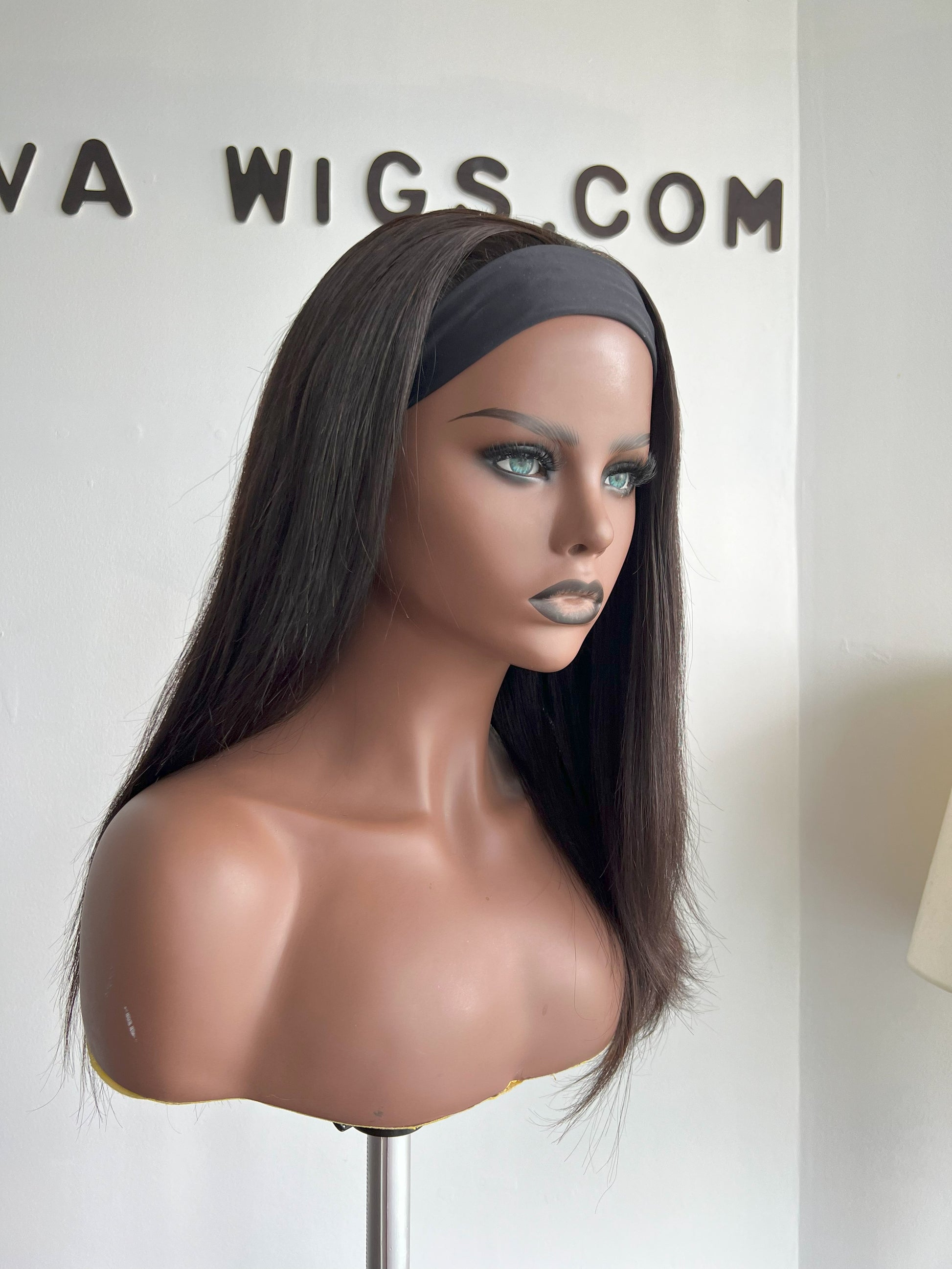 Straight Headband, 3/4 or Band fall wig with medium density. Light weight and beginner friendly with a built-in Spandex Headband, 2 combs, in-built adjustable elastic band and a breathable wig cap. 18" Long, Natural Dark Brown, Spandex Headband, 180% Density, Premium Virgin Human Hair.  Mississauga, Ontario.